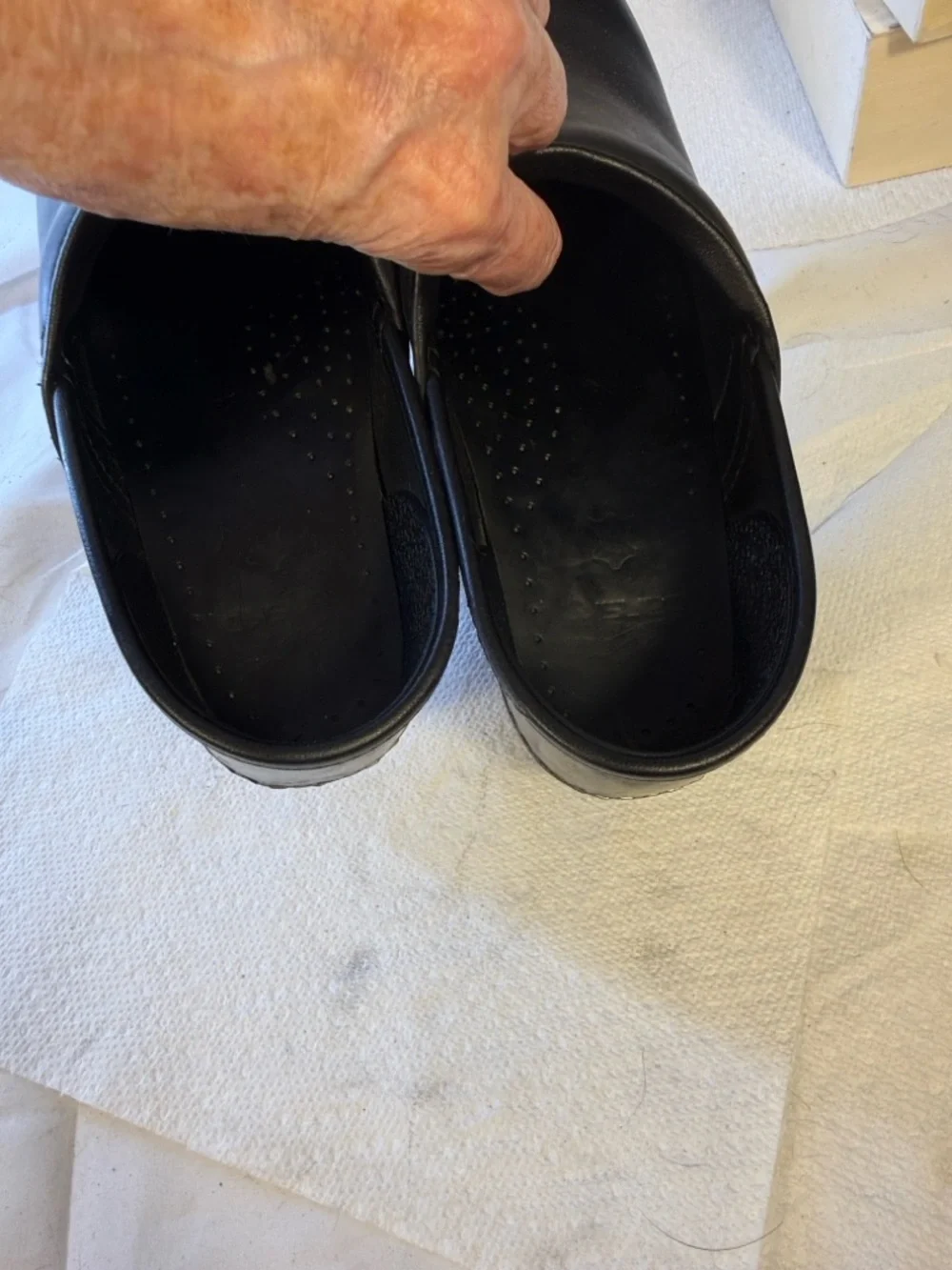 DANSKO BLACK LEATHER PROFESSIONAL CLOGS SIZE EU 38 or 7.5-8 - Picture 5 of 15